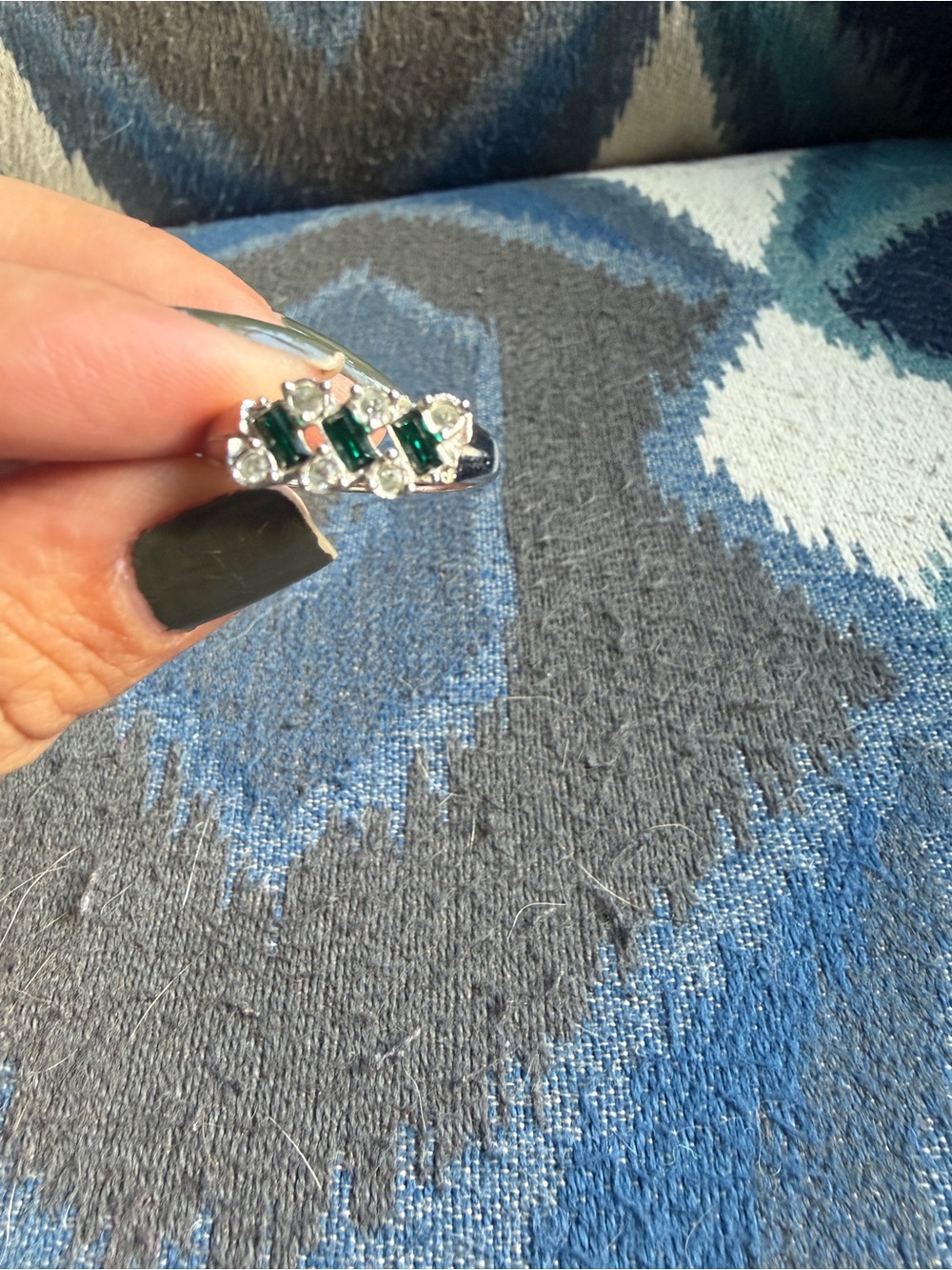 Vintage 1975 Avon Silver-Tone Ring with Emerald-Green Baguette and Clear Stones